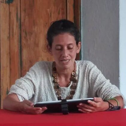 Poeta Karelyn Buenaño